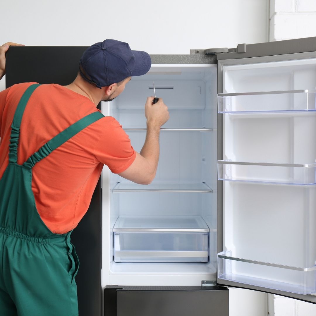 Fridge repair